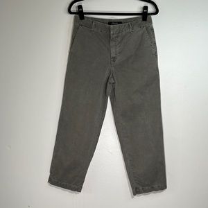 J Brand Parker Relaxed Chino in Vintage Fort size 25‎